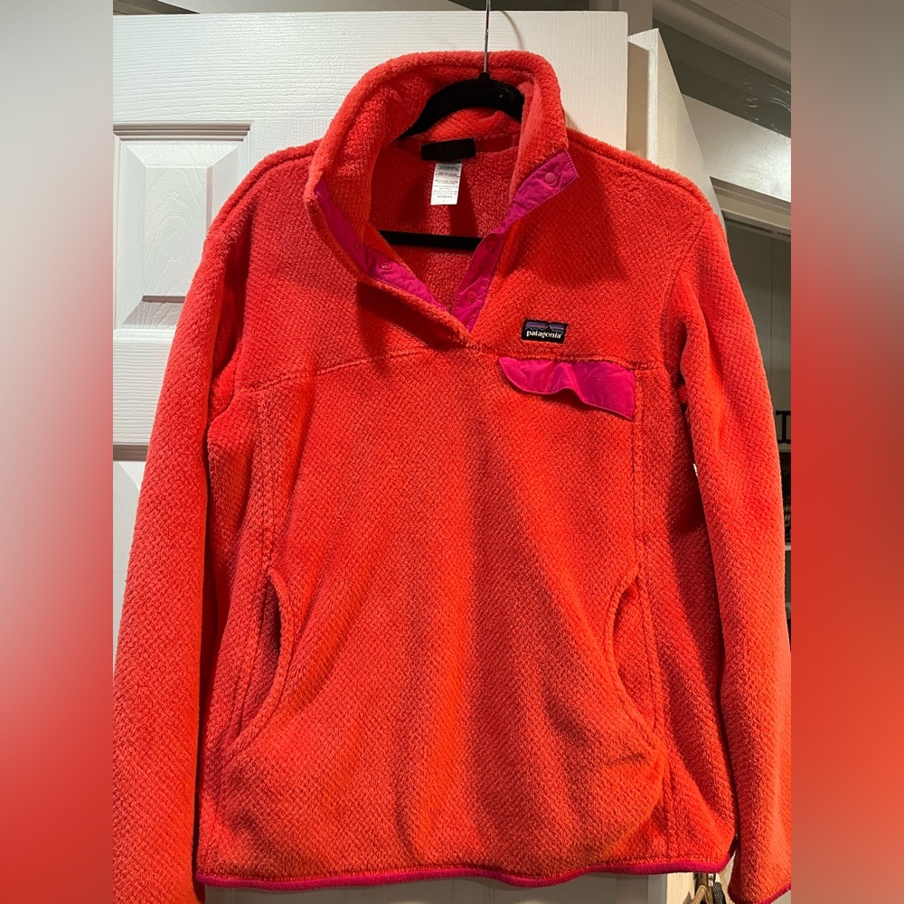 Patagonia Fleece Pullover in Coral with Pink Trim